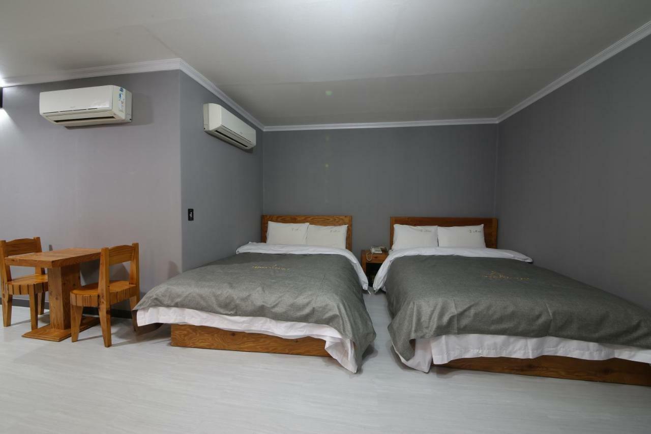 Gung Hotel Jeonju Exterior foto